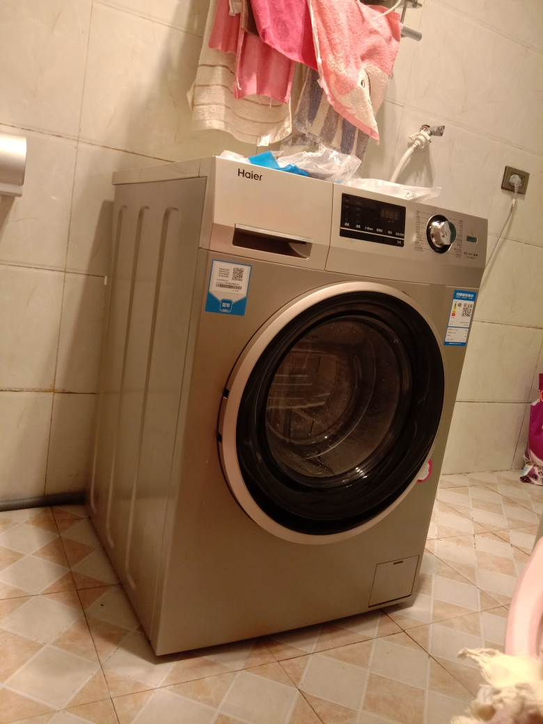 海尔(haier) 10公斤滚筒洗衣机全自动变频节能大容量 新款巴氏杀菌