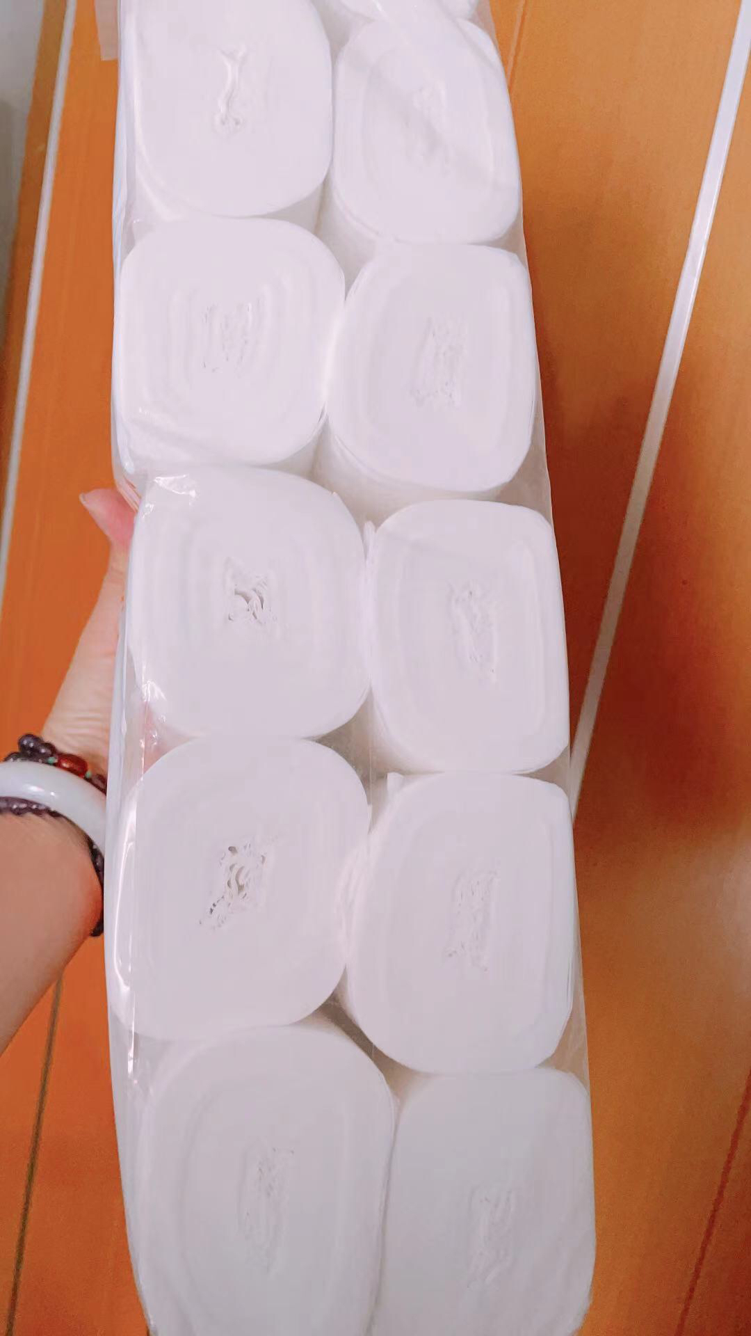 苏宁宜品无芯卷纸10 2卷4层柔厚卫生纸手纸厕纸1提晒单图