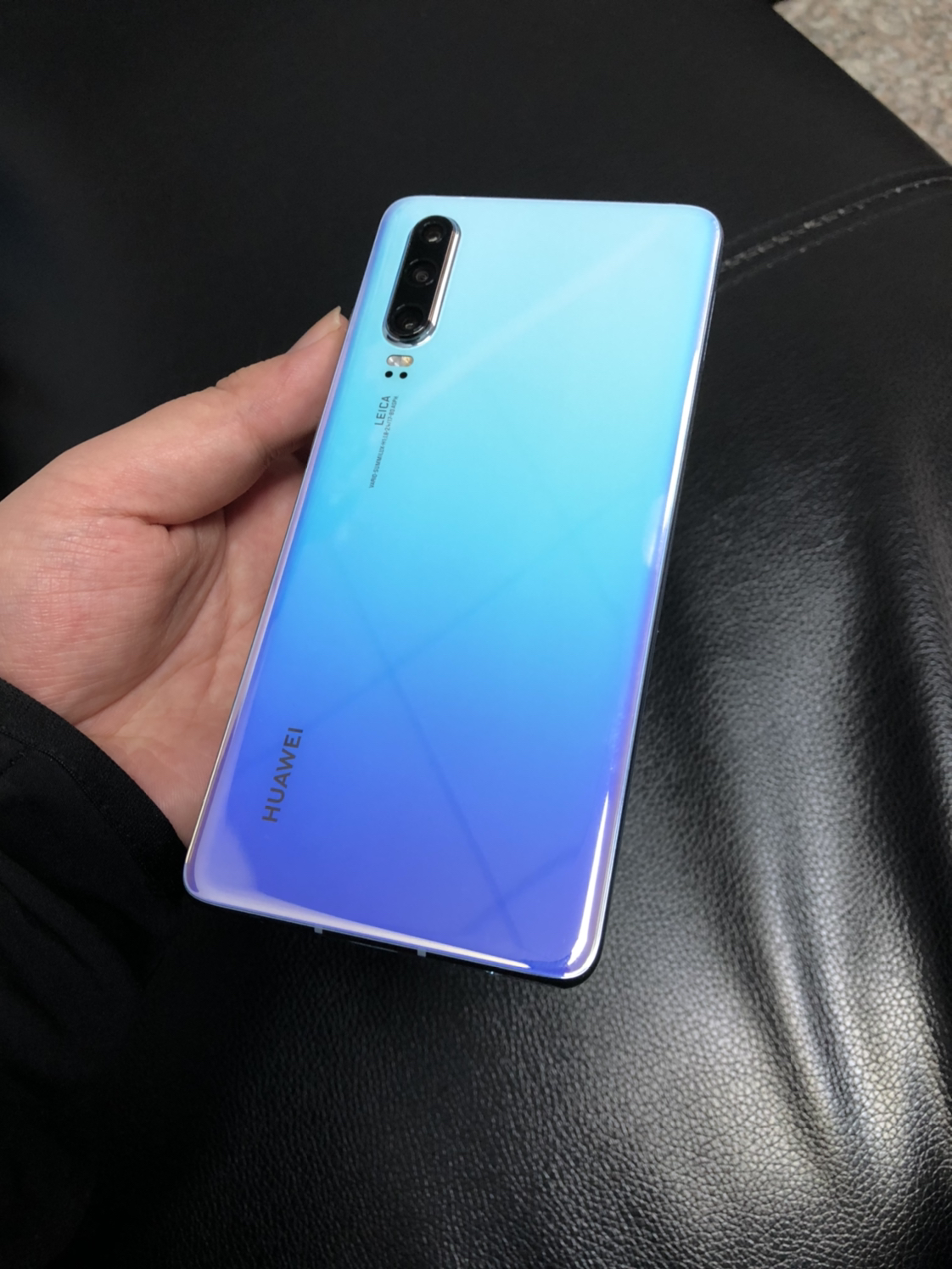 手机内存8g华为