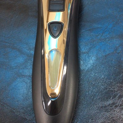 飞科理发器fc5901液晶显示电量