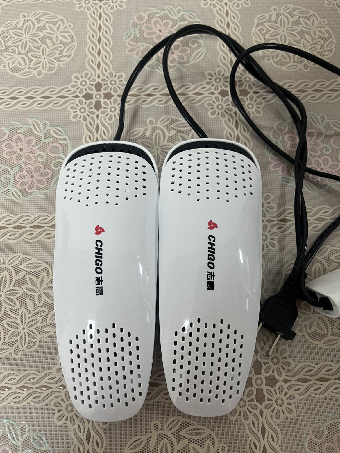 志高(chigo)烘鞋器可定时伸缩干鞋器即用除湿烘干家用烤鞋器宿舍便携