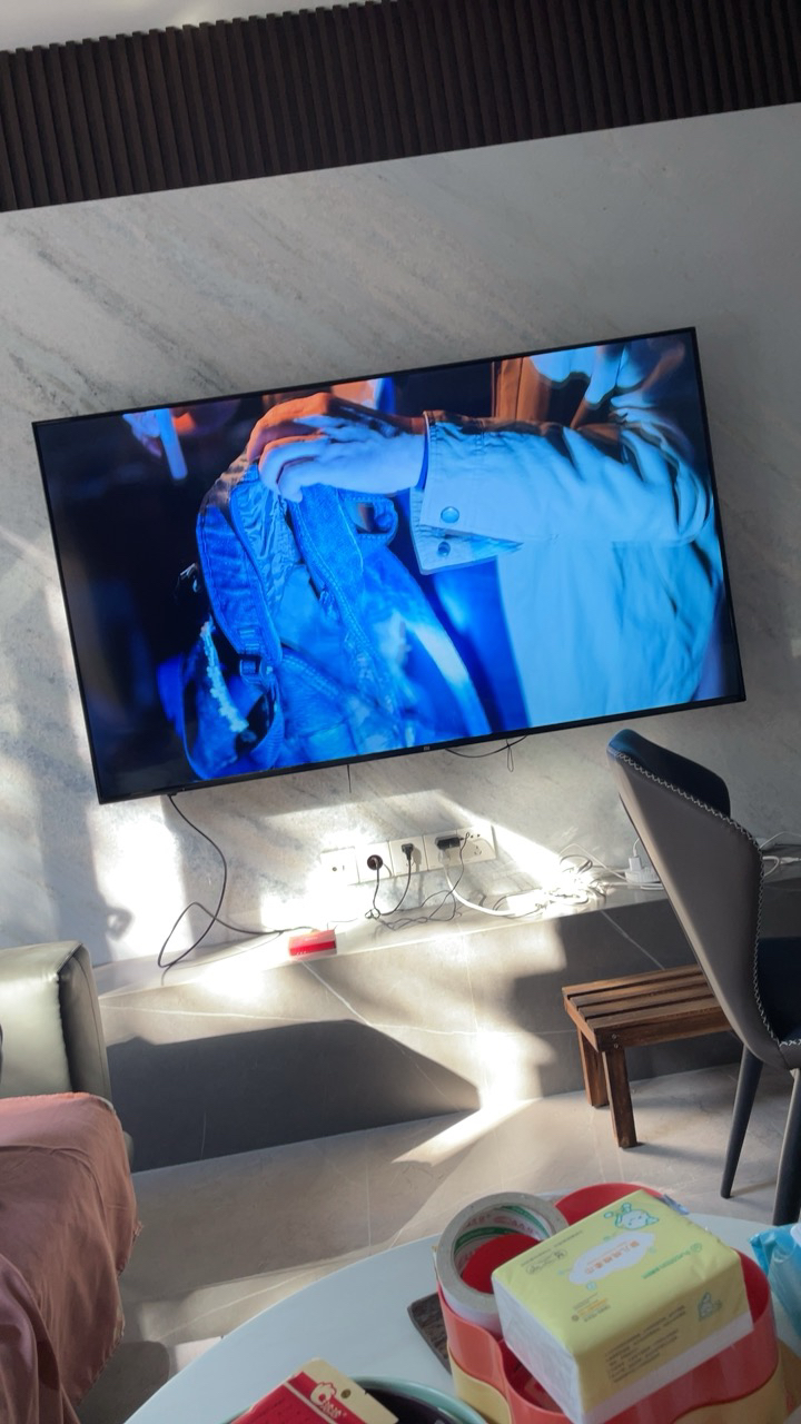 hdr支持蓝牙网络wifi大屏64位4核处理器2 8g大内存可投屏电视机晒单图