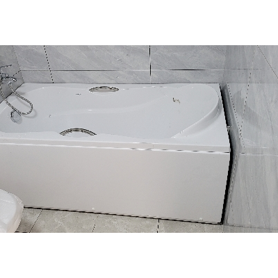 箭牌卫浴(arrow)亚克力普通五金按摩浴缸小户型成人家用双裙边浴池1.