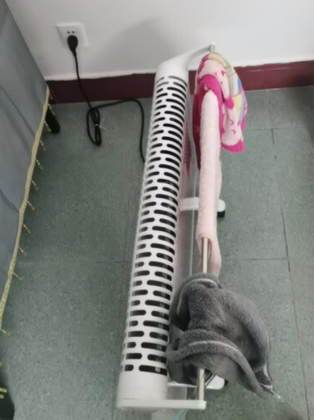 格力(GREE)取暖器欧式快热炉NBDC-22 居浴两用 IPX4级防水 一体干衣取暖 过热保护 防水省电速热家用取暖器晒单图