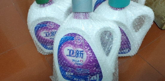 26kg*5瓶 机洗手洗净白亮色柔顺护衣 卫新洗衣液晒单图
