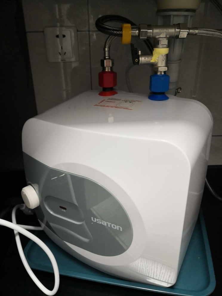 阿诗丹顿 家用储水式电热水器1500w一级能效节能省电 搪瓷内胆 储水式