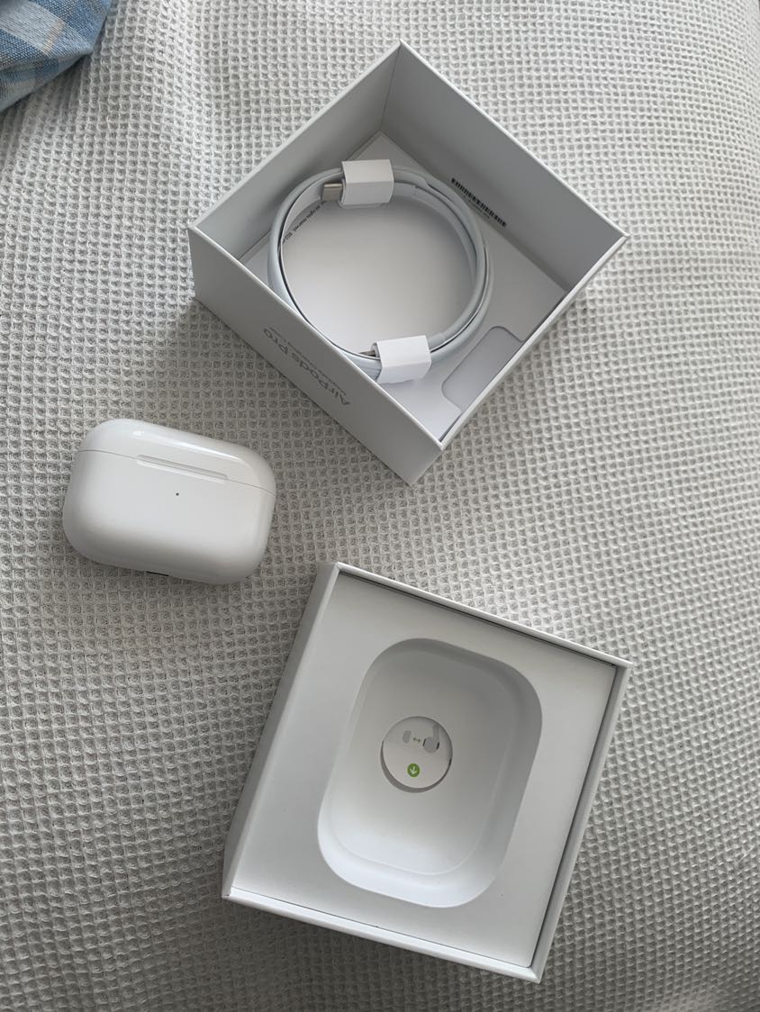 apple airpods pro 配magsafe无线充电盒 主动降噪无线蓝牙耳机晒单图
