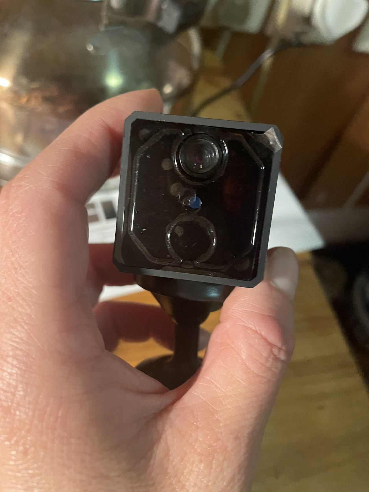 wifi无线监控器摄像头锂电池充电插电监控32g内存摄像机家用随身wifi