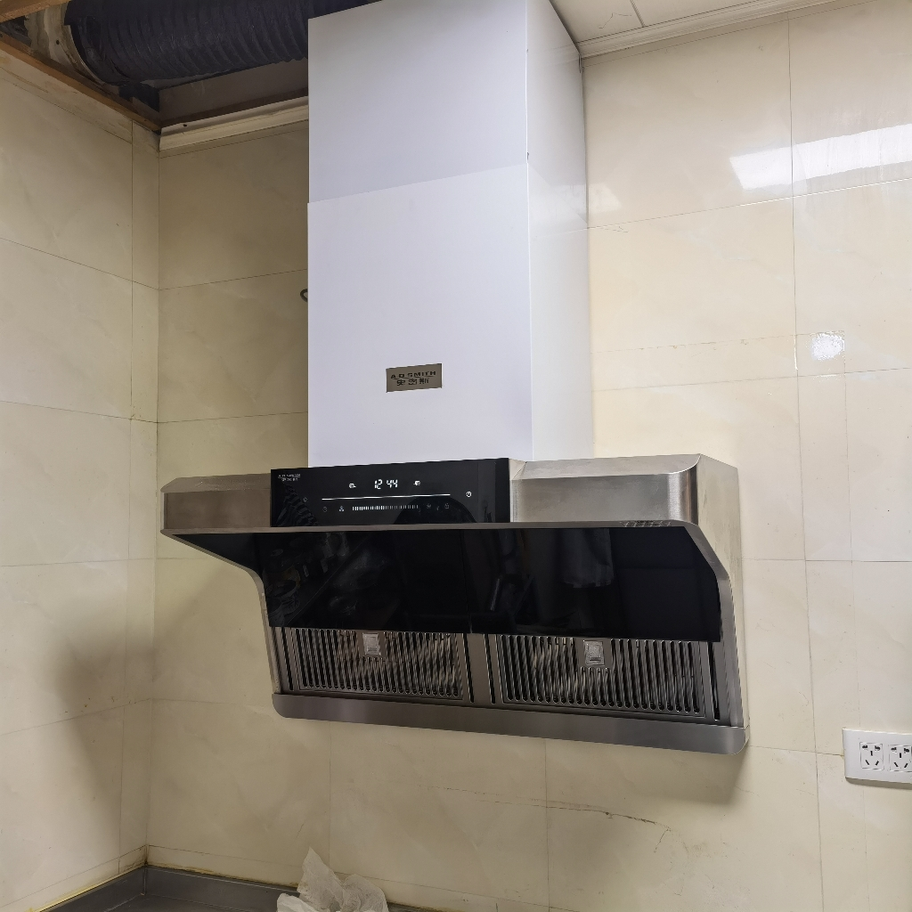 史密斯顶侧双吸油烟机 挑战"零逃逸" 左右分吸 两段式易拆洗滤网 无级