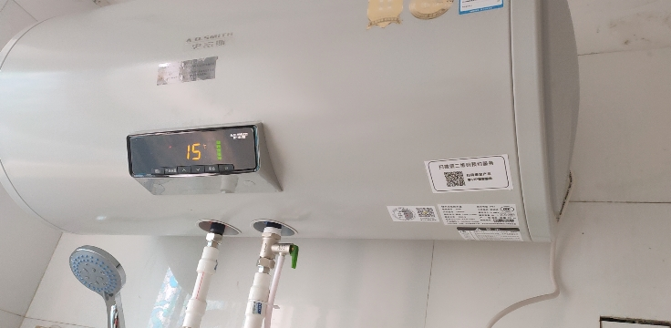 AO史密斯60升电热水器 无地线可安装 专利安全隔电 金圭内胆 速热节能 一键中温保温E60VDS 预约洗浴晒单图