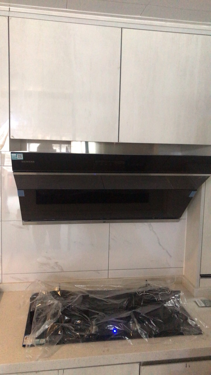 西门子(siemens)侧欧一体高端触控式油烟机ls98fc960w 19立方大吸力