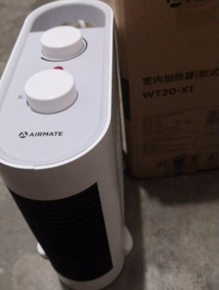 艾美特(Airmate) 取暖器暖风机WP20-X17 2000W功率 家用小型电暖气办公浴室节能省电太阳热风机(白色)晒单图