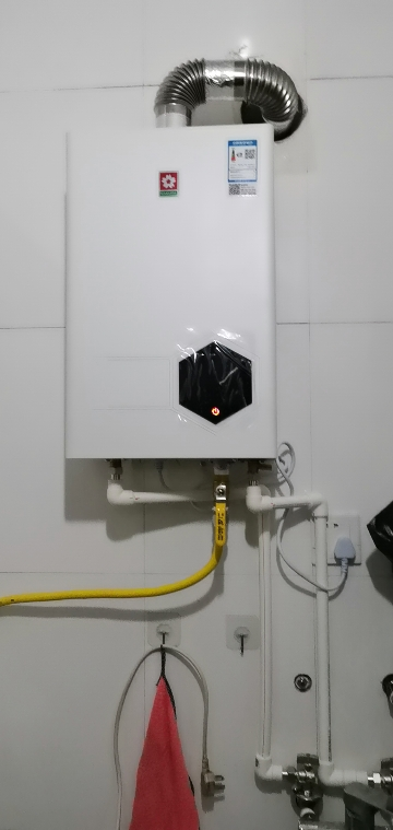 樱花(sakura)燃气热水器13升智能触控恒温强排式速热防冻进口芯片热水