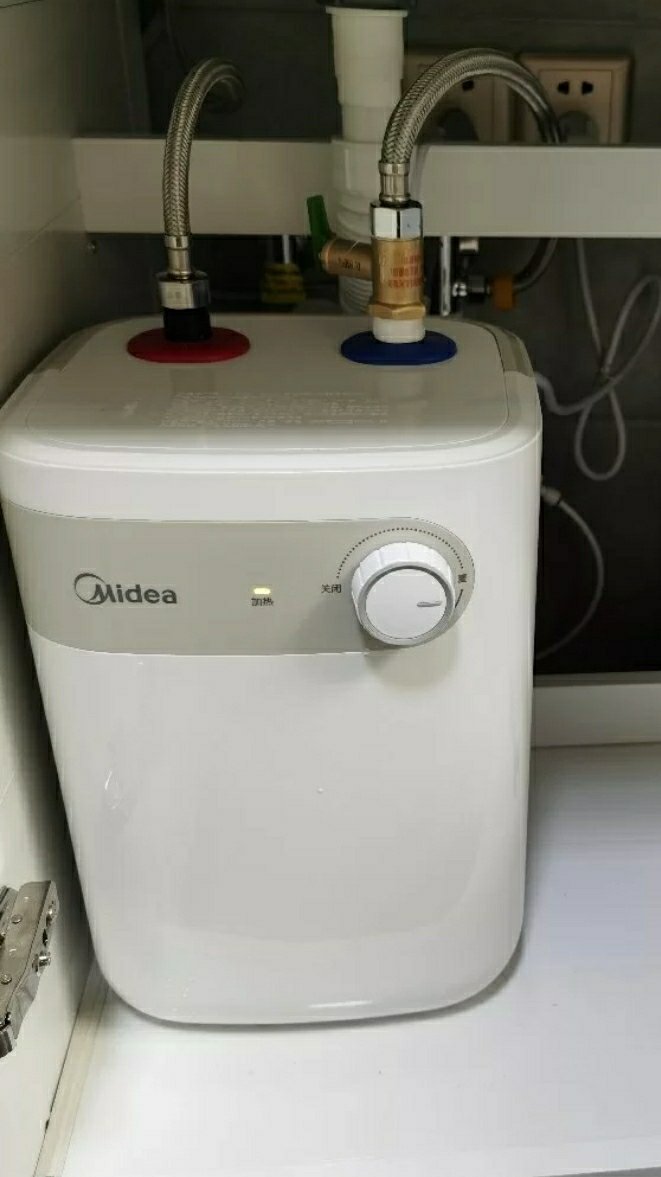 美的(midea)5l 2000w即热式小厨宝电热水机械款一级能效 f05-20a1c(es