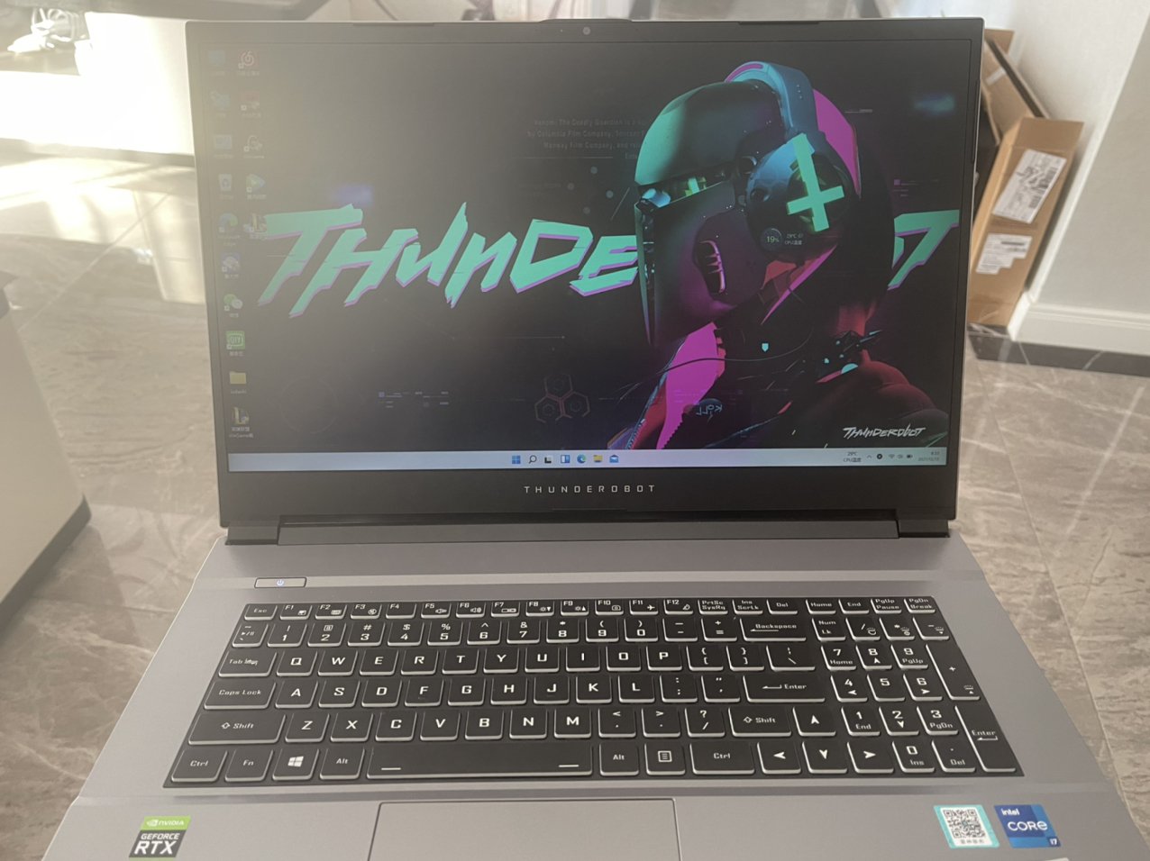 雷神(thunderobot)911plus2代游戏本 17.