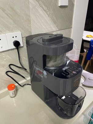 九阳 (joyoung) 破壁机 l12-y3(带研磨杯)免洗破壁机家用豆浆机加热不