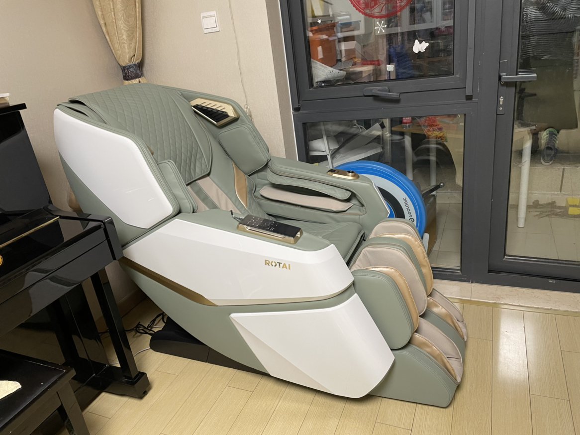荣泰(ROTAI)按摩椅A60家用全身多功能功能揉捏按摩足底刮痧智能豪华太空舱零重力全自动电动按摩沙发新品晒单图