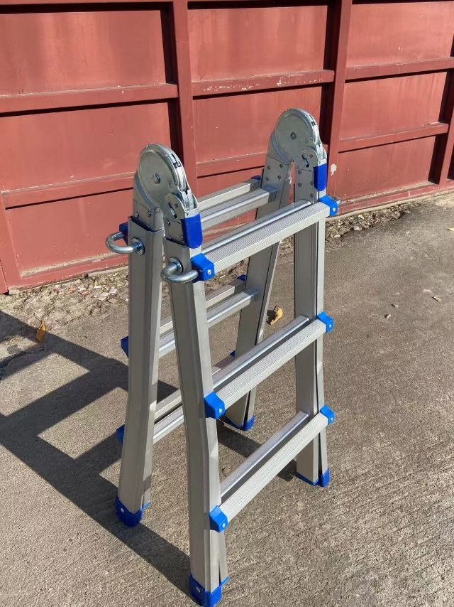 小巨人梯子人字梯铝合金加厚安全防滑收缩升降梯子工程装修加厚款三步