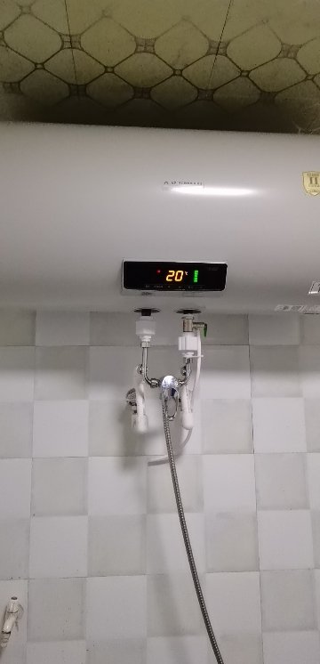 AO史密斯60升电热水器 无地线可安装 专利安全隔电 金圭内胆 速热节能 一键中温保温E60VDS 预约洗浴晒单图