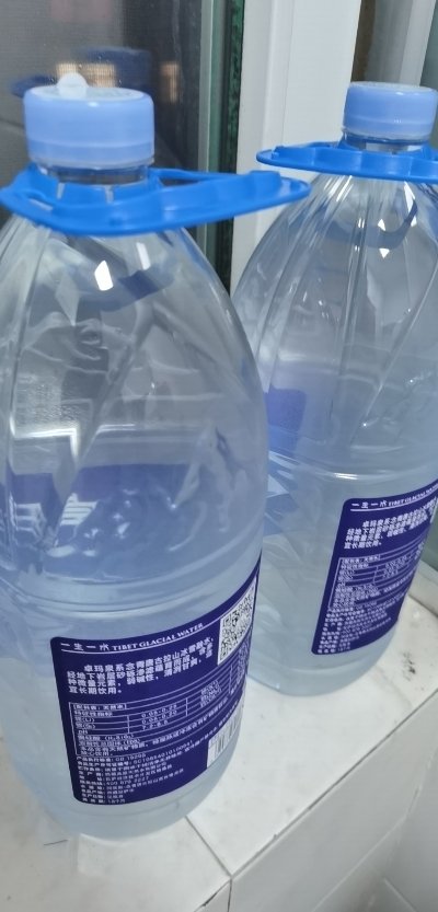 卓玛泉 饮用水 西藏天然冰川水弱碱性饮用天然水 4l*4/每箱 天然矿泉