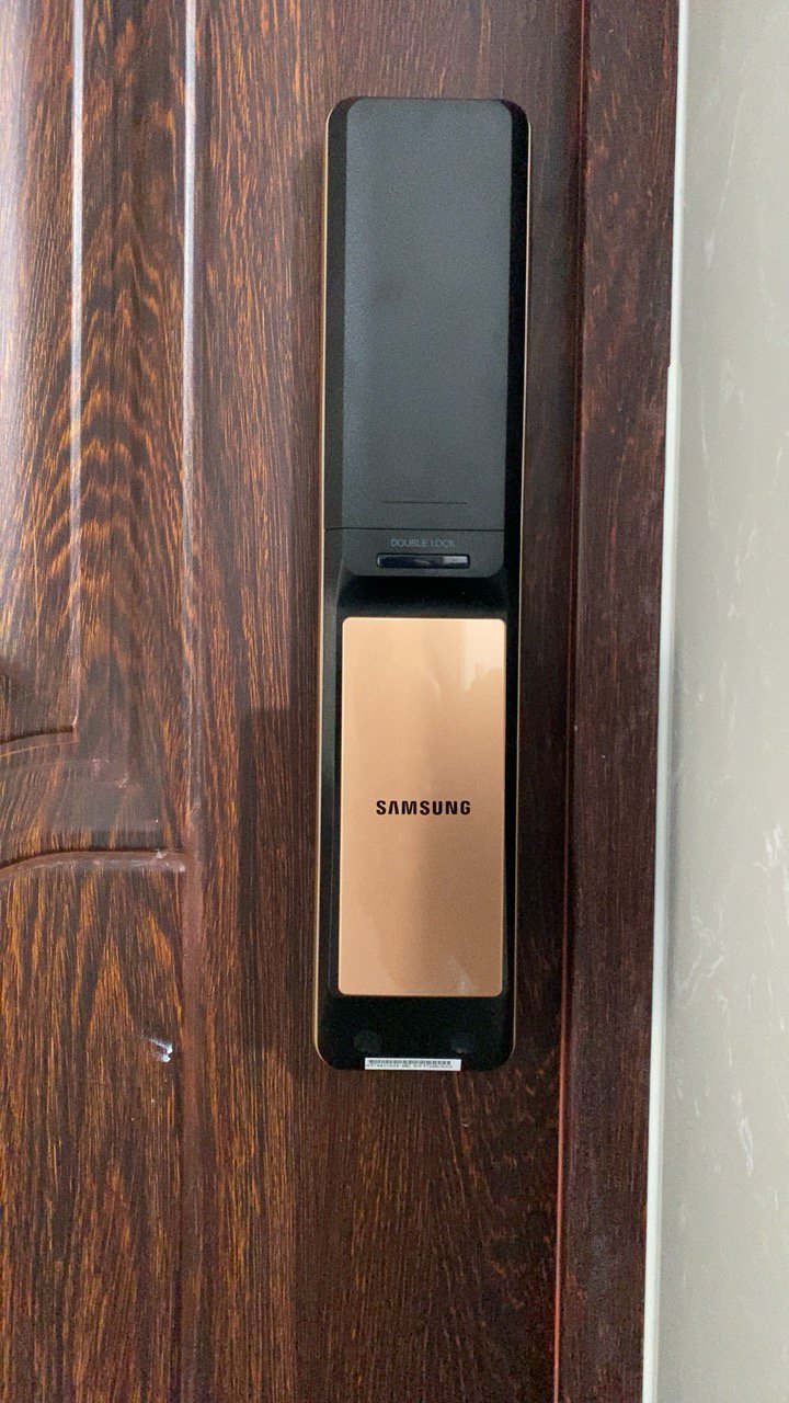 指纹锁智能锁密码锁电子智能门锁家用防盗门三星门锁大门锁shp-p72