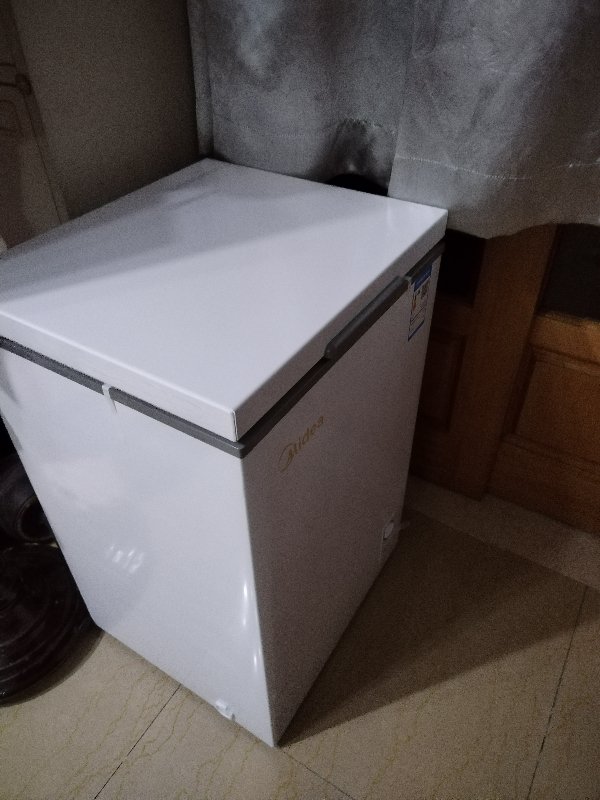 美的(midea)100升家用小冰柜 冷藏冷冻转换 单温冷柜 顶开门 节能安静