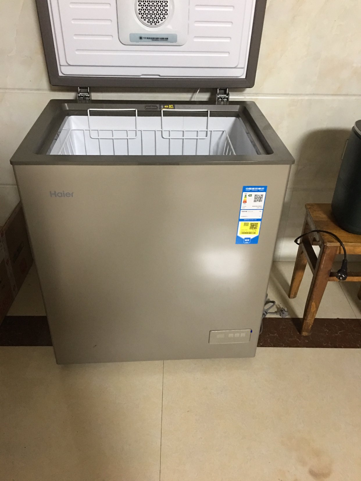 海尔(haier)冰柜小型家用142升低霜冷藏冷冻转换保鲜柜一级能效电脑