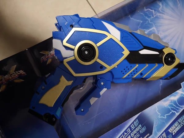 展高jumpgo正版迷你特工队x二代系列s2弗特x武器炫能枪炫能刀8906黄金