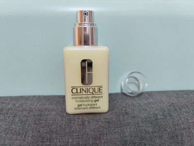 倩碧(CLINIQUE) 经典天才小黄油乳液 无油款125ml 控油平衡 深层修护 滋润营养晒单图