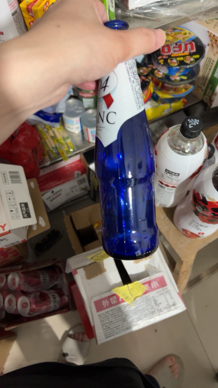 1664白啤酒250ml