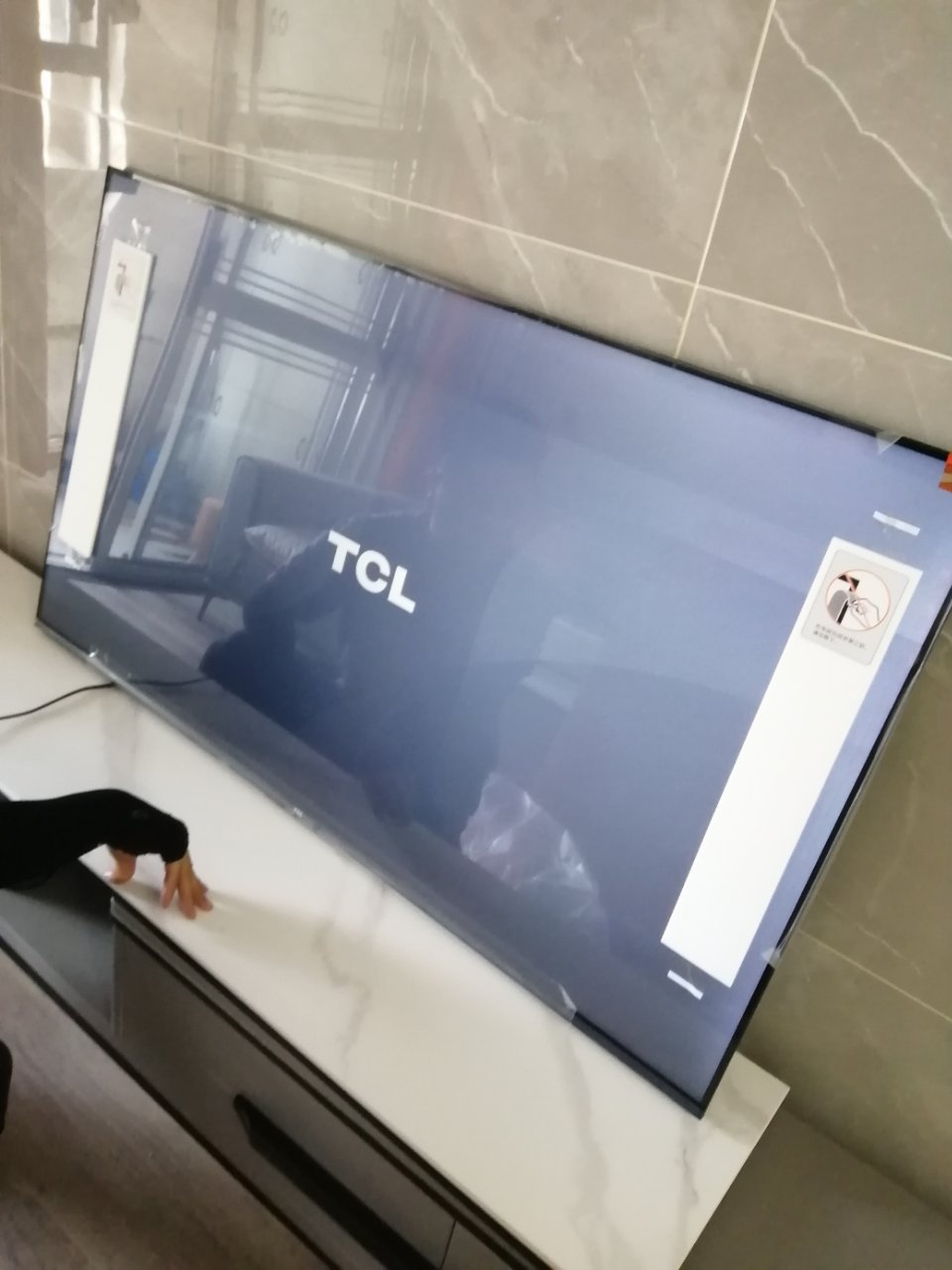 tcl 55v8e pro 55英寸120hz/wifi 6 pro/免遥控ai声控/金属全面屏/高