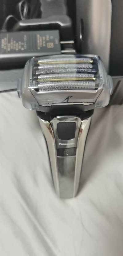 松下(Panasonic)电动剃须刀日本进口往复式5D柔性浮动五刀头胡须刀水洗刮胡刀男士剃胡刀ES-LV9CX晒单图