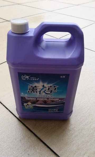 [10斤]大桶薰衣洗衣液香味留香洁净曾艳去污 5kg*1桶 10斤装晒单图