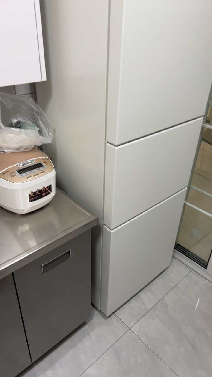 松下(panasonic)265升三门冰箱 超薄变频 家用三开门小冰箱 风冷无霜