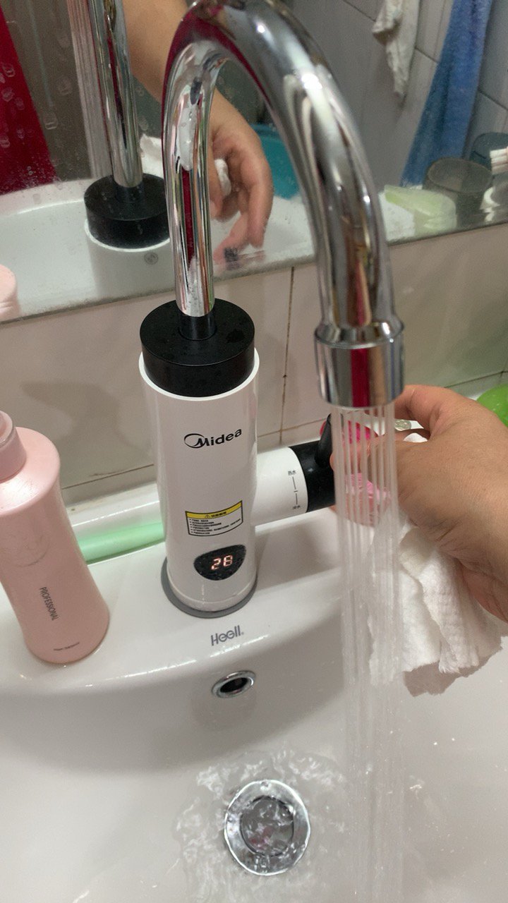 美的(midea)电热水龙头速热即热式加热厨房宝快速热电热水器冷热电