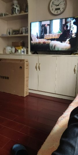 华为智慧屏 SE43 43英寸 10.7亿色 MEMC迅晰流畅技术 92%电影级广色域2+16G大内存 莱茵护眼鸿蒙OS晒单图