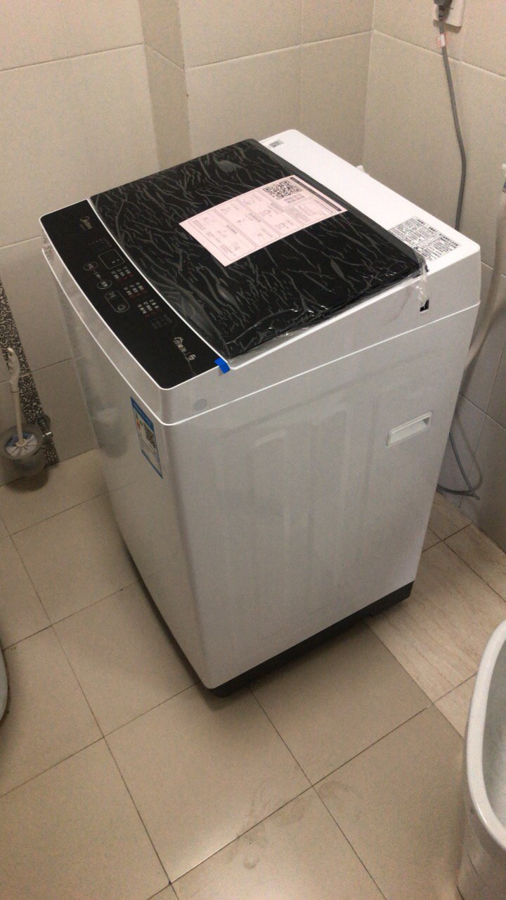 单筒自动洗衣机