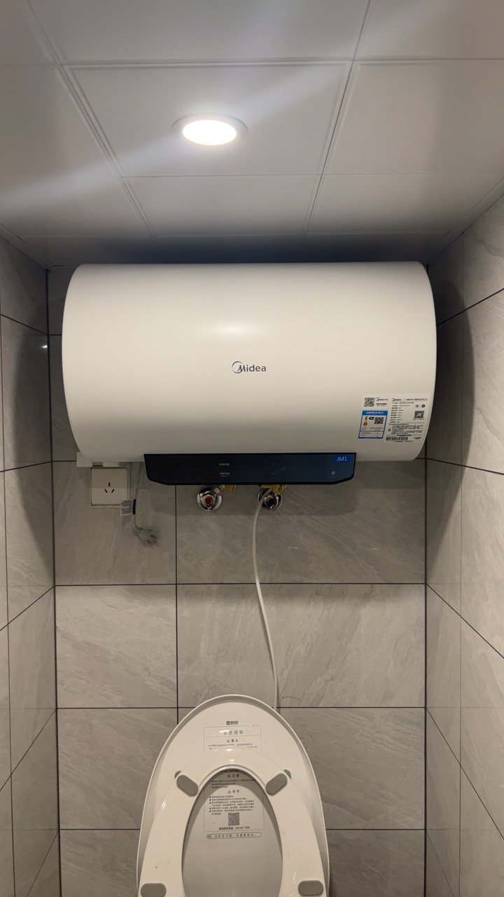 美的50升电热水器wifi智控2200w速热一级能效eco节能清晰彩屏大水量