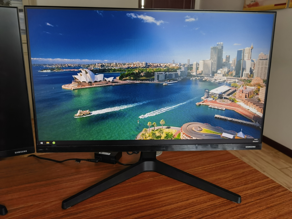 8英寸ips屏 freesync 75hz刷新率 高清爱眼显示器(f24t350fhc)晒单图