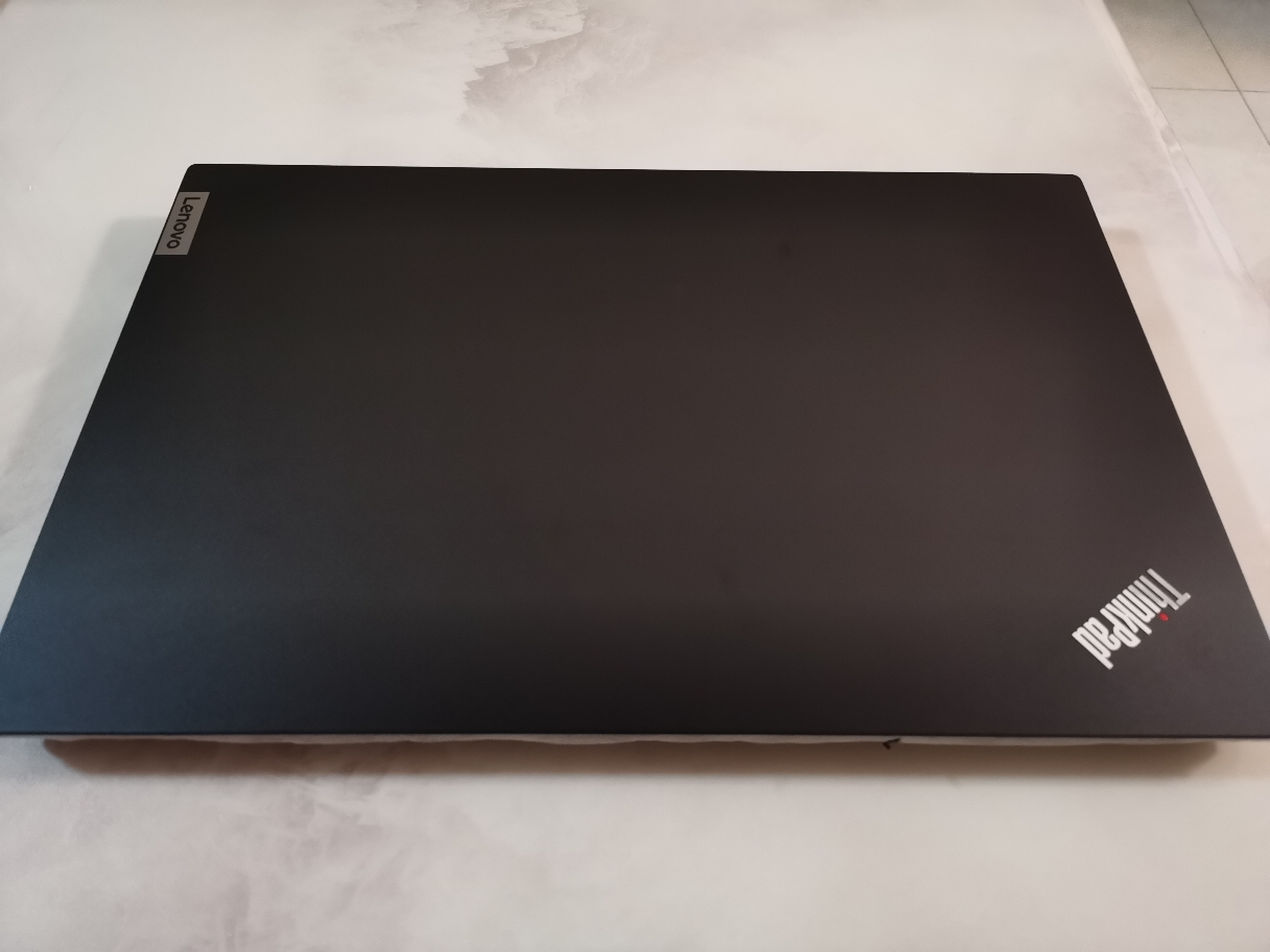 联想ThinkPad E15-6HCD 酷睿版 15.6英寸轻薄笔记本电脑 (I5-1235U 16G 512G MX550 2G )黑 高清屏晒单图