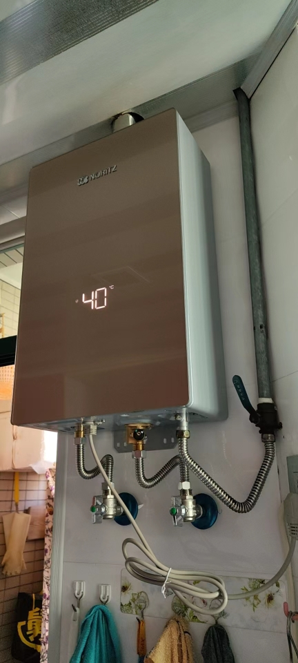 能率(noritz) 16升燃气热水器 gq-16ep5afex(天然气) 全屏玻璃面板