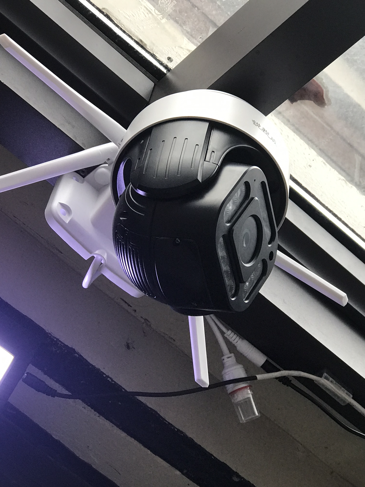 锐视威 监控摄像头室外防水360度全景监控器家用手机远程户外高清无线