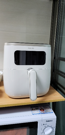 飞利浦(Philips) 海星空气炸锅 家用5.6L大容量多功能全自动[可视+不用翻面]双层锅体易清洗HD9257/20晒单图