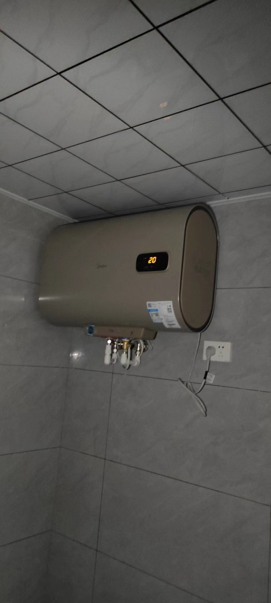 美的热水器50升