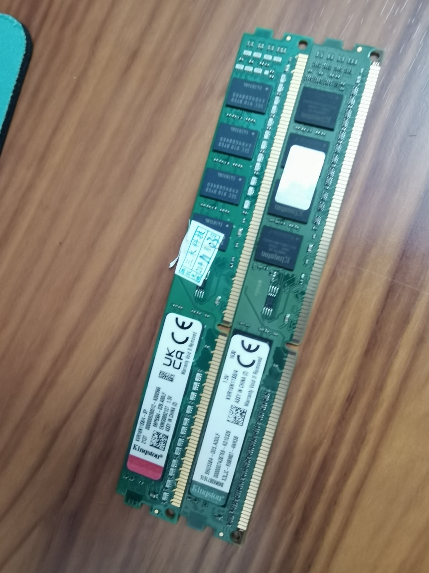 金士顿(kingston)4g ddr3 1600台式机内存条kvr16n11s8/4 兼容1333