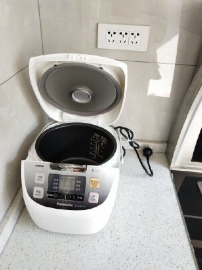 松下(Panasonic)家用电饭煲1.5L日本智- 好不好用呢？这个品牌大吗，靠谱吗？