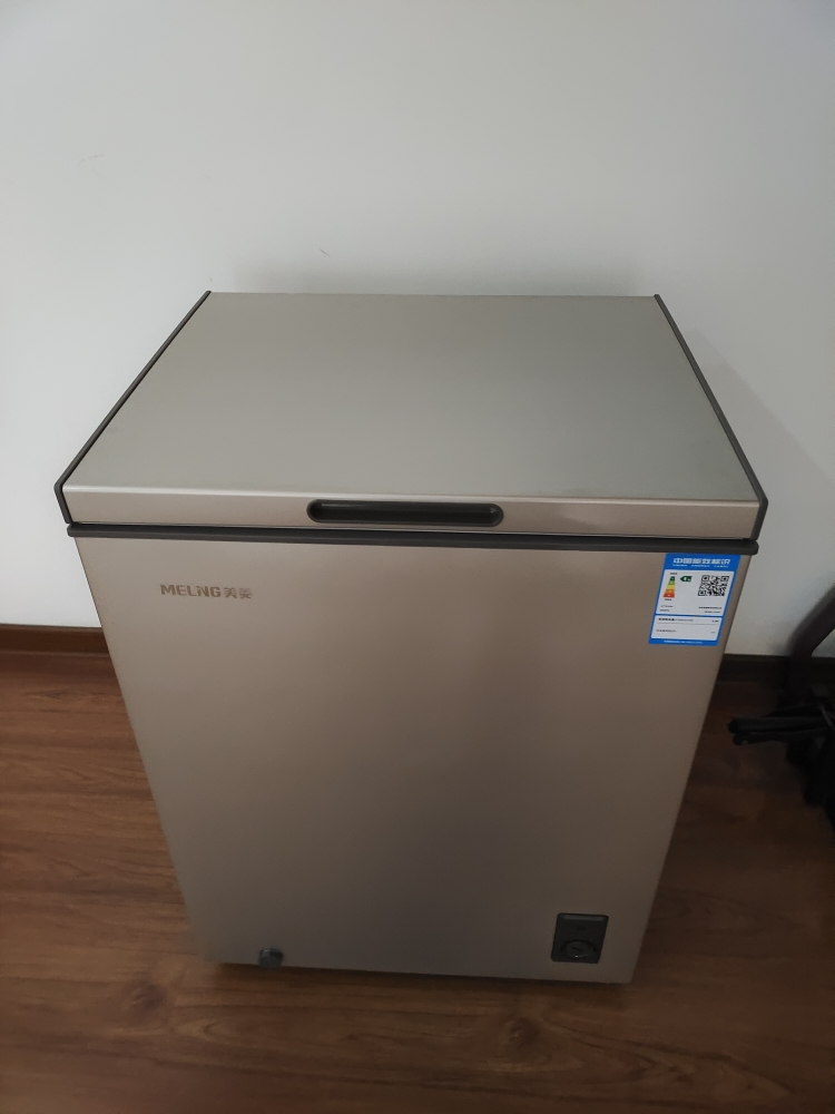 美菱(meling) 141升冷藏冷冻小冰柜 小型家用商用节能冷柜 顶开门卧式