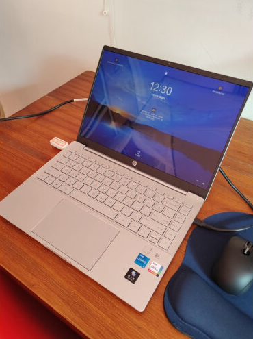 惠普(HP)星BookPro14 2024款AI轻薄本战力本笔记本电脑(全新英特尔酷睿Ultra5-125H 16G 1TB 2.5K 120Hz EVO)月光银晒单图