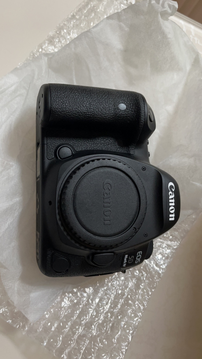 佳能(Canon)EOS 5D Mark IV 全- 安全好用吗？优缺点分析？