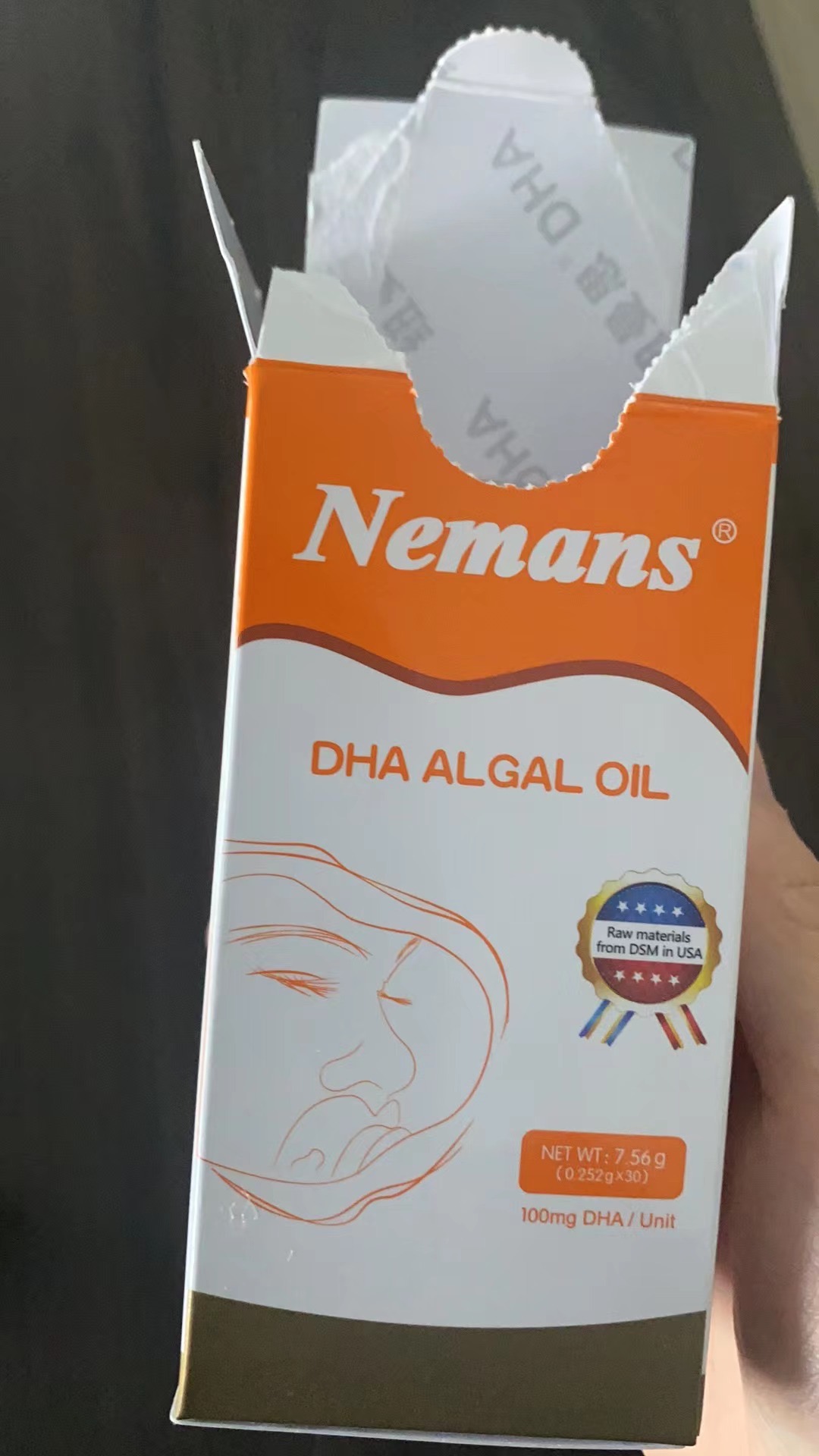 纽曼思(原名纽曼斯)新西兰进口藻油DHA30粒*6瓶装(礼盒装4赠2)晒单图